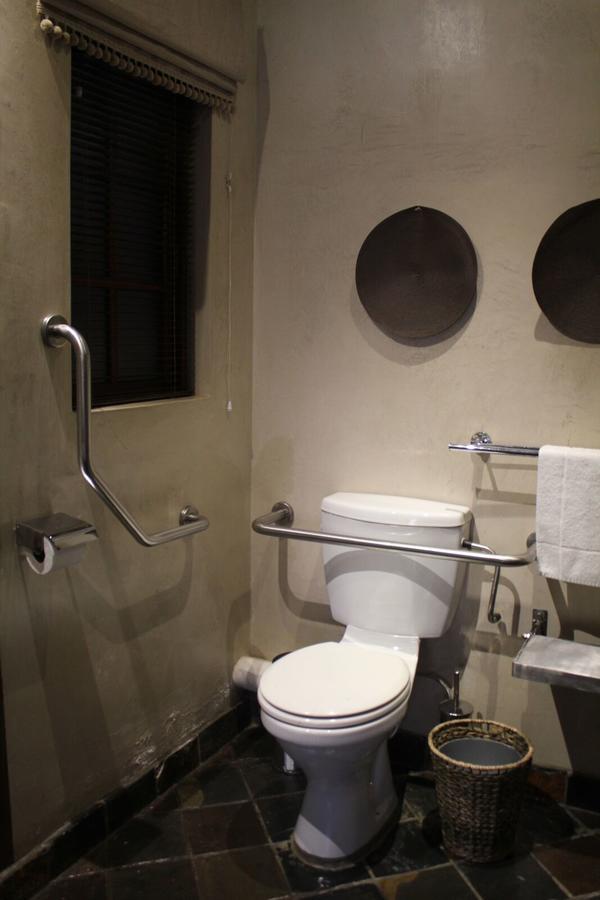 Mosate Lodge Полокване Экстерьер фото